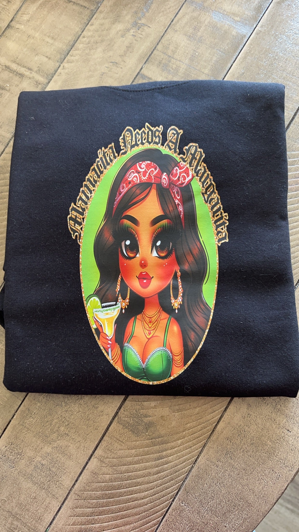 MOM NEEDS A MARGARITA - Short Sleeve T-Shirt